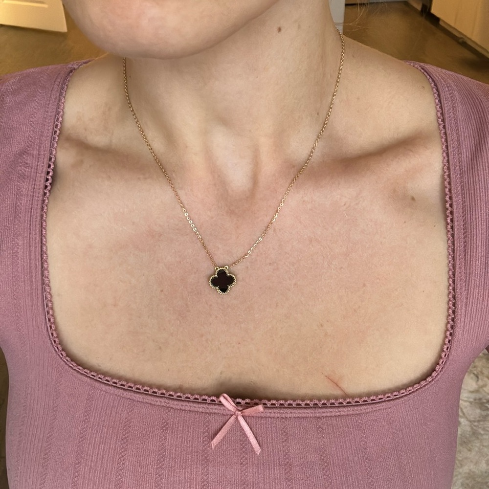 Gold stainless steel dainty delicate black flower stone necklace